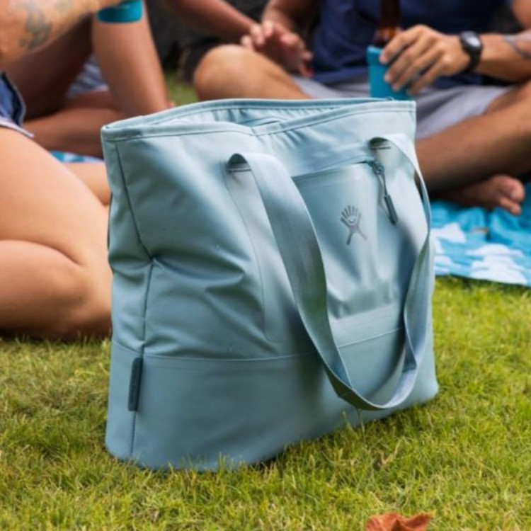 Hydro Flask 20 liter Insulated Tote - Image 5